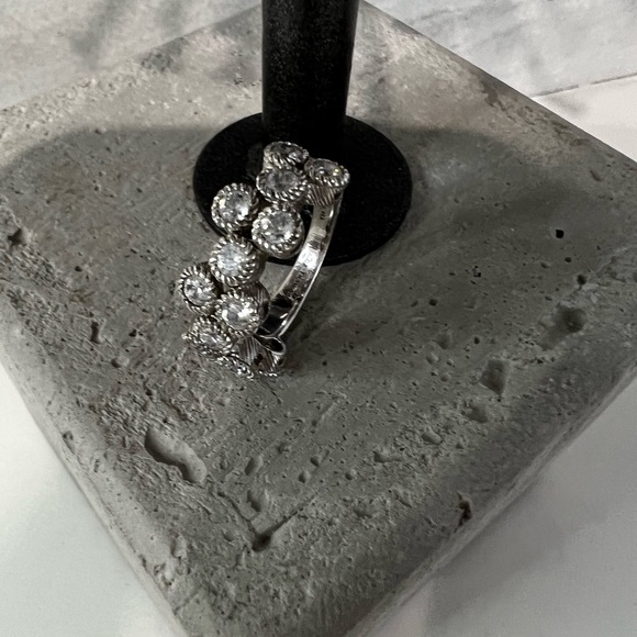 JUDITH RIPKA  SIZE 7 RING - Picture 4 of 11